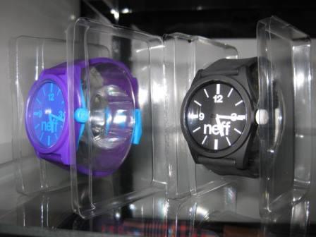 neff daily black purple ネフ　腕時計　デイリー　￥5460 在庫あり　取り扱い　長野　松本