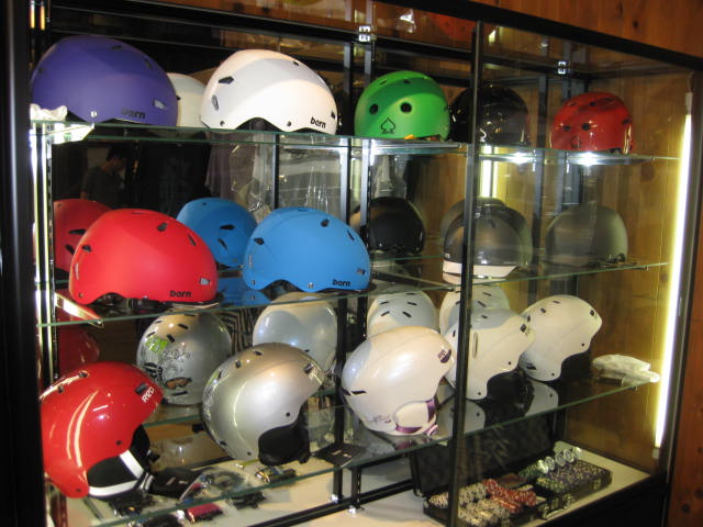 バーン　ベルン　BERN ヘルメット　JAPAN FIT 正規品　長野　松本　取り扱い　ディーラー